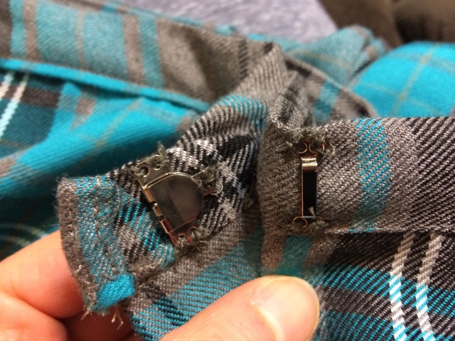 There will be only one: a difficult kilt project – Threading Lightly